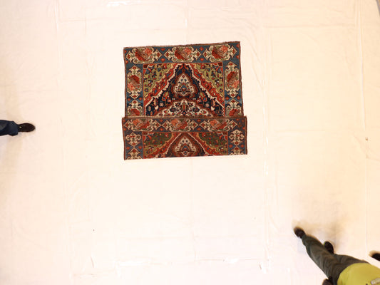 5x7 - Bakhtiarie Antique Wool Geometric Rectangle - Hand Knotted Rug