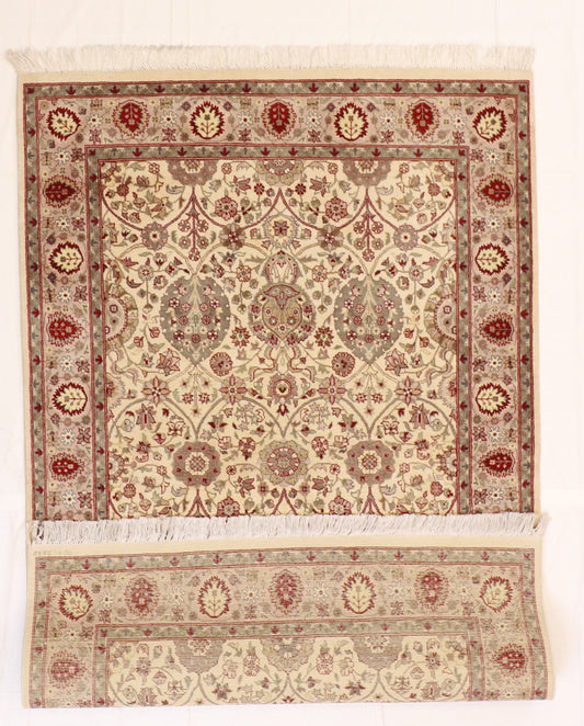 4x6 - Qum Fine Floral Rectangle - Hand Knotted Rug — 50326