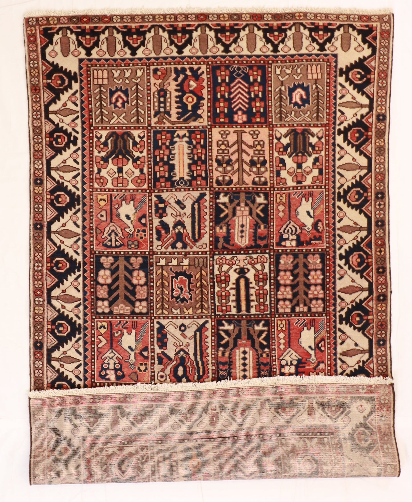 5x7 - Bakhtiarie Wool All Over Rectangle - Hand Knotted Rug