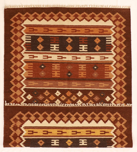 4.2 x 6 - Navajo Fine Wool All Over Rectangle - Hand Knotted Rug — 57383