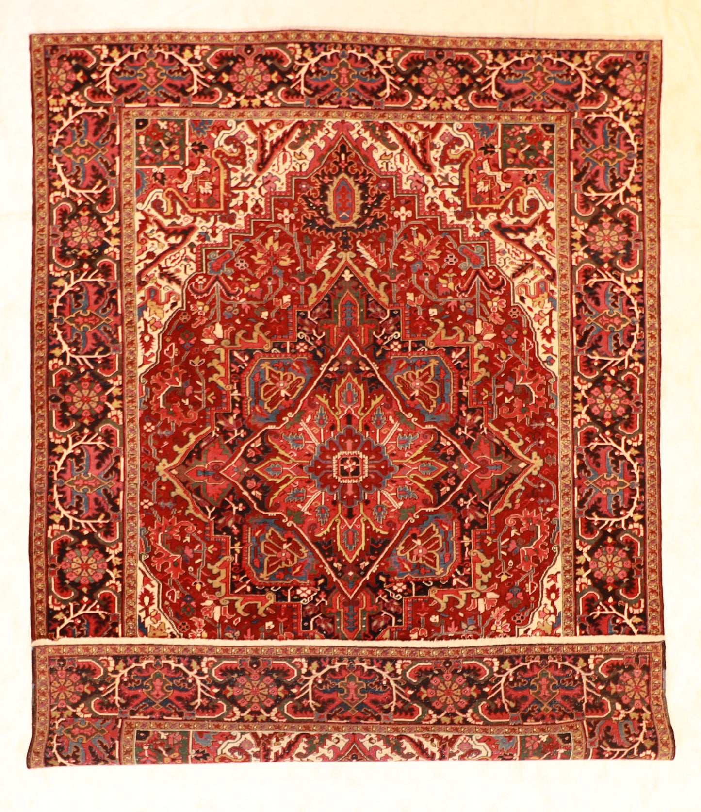 W 8.6 L 11.7 Serapie Antique 100% Wool Hand-Woven Geometric Design - 60083