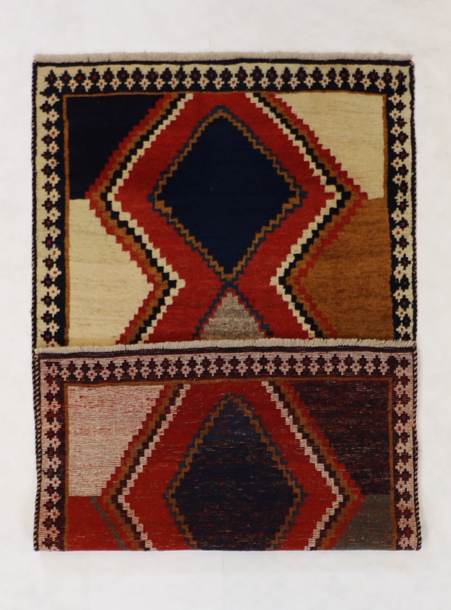 4x6 - Gabbeh Fine/Wool All Over Rectangle - Hand Knotted Rug