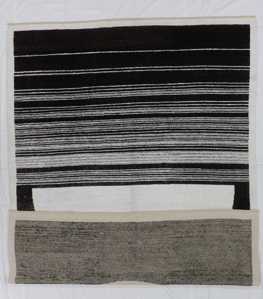 W 9 L 12.1 Modern 100% Wool Hand-Woven All Over Design - 65703