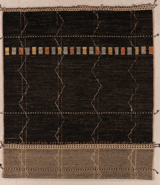 W 8.5 L 11.7 Moroccan 100% Wool Hand-Woven All Over Design - 66172