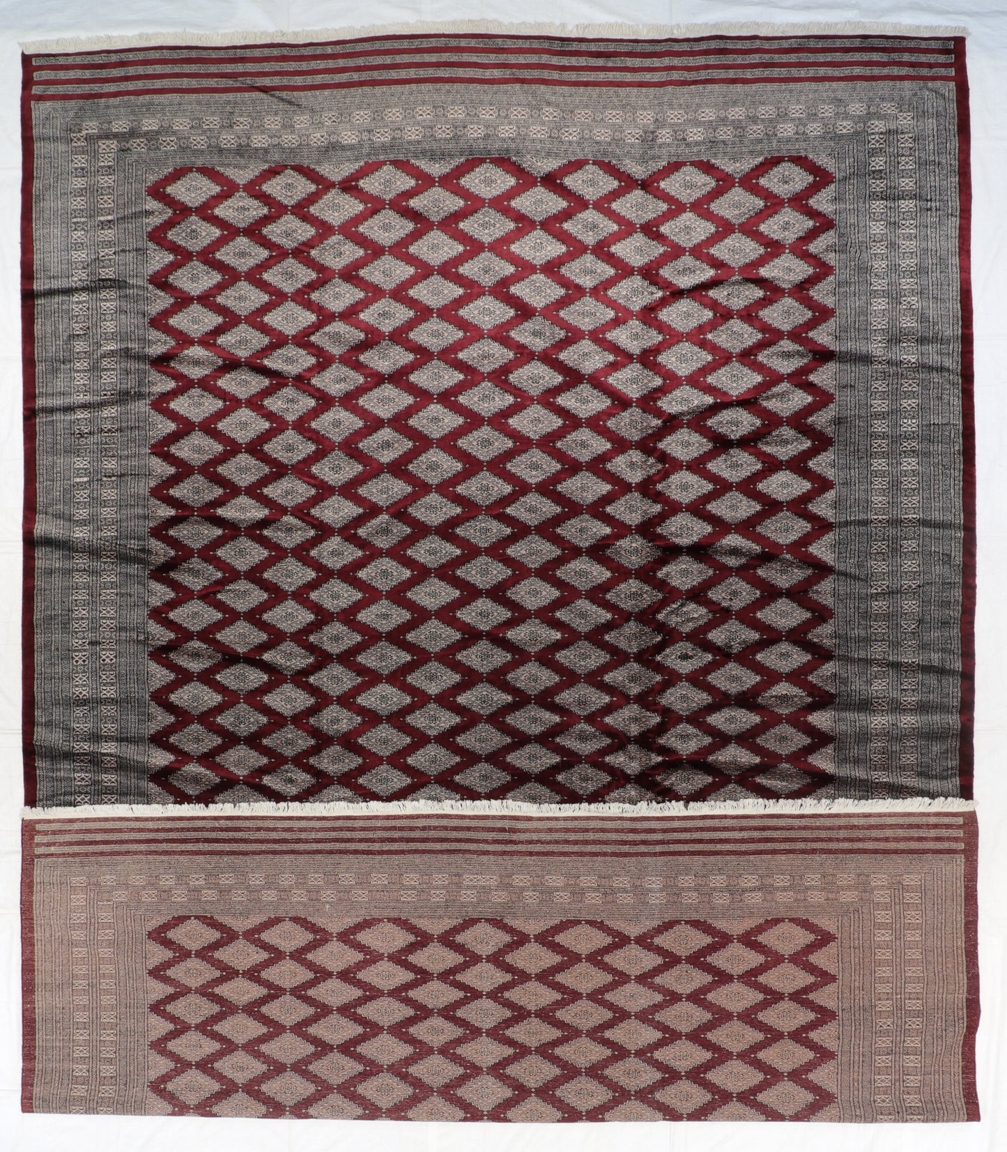 12.3 x 18- Kashmiri Fine Geometric Rectangle - Hand Knotted Rug