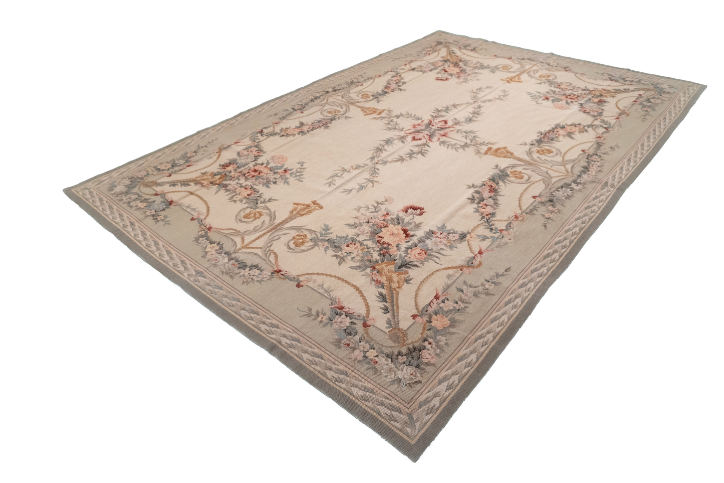 W 6.1 L 9.1 Needle Point 100% Wool Hand-Woven Floral Design - 22087