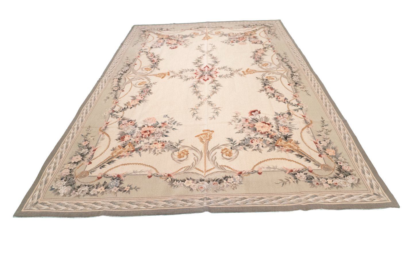 W 6.1 L 9.1 Needle Point 100% Wool Hand-Woven Floral Design - 22087