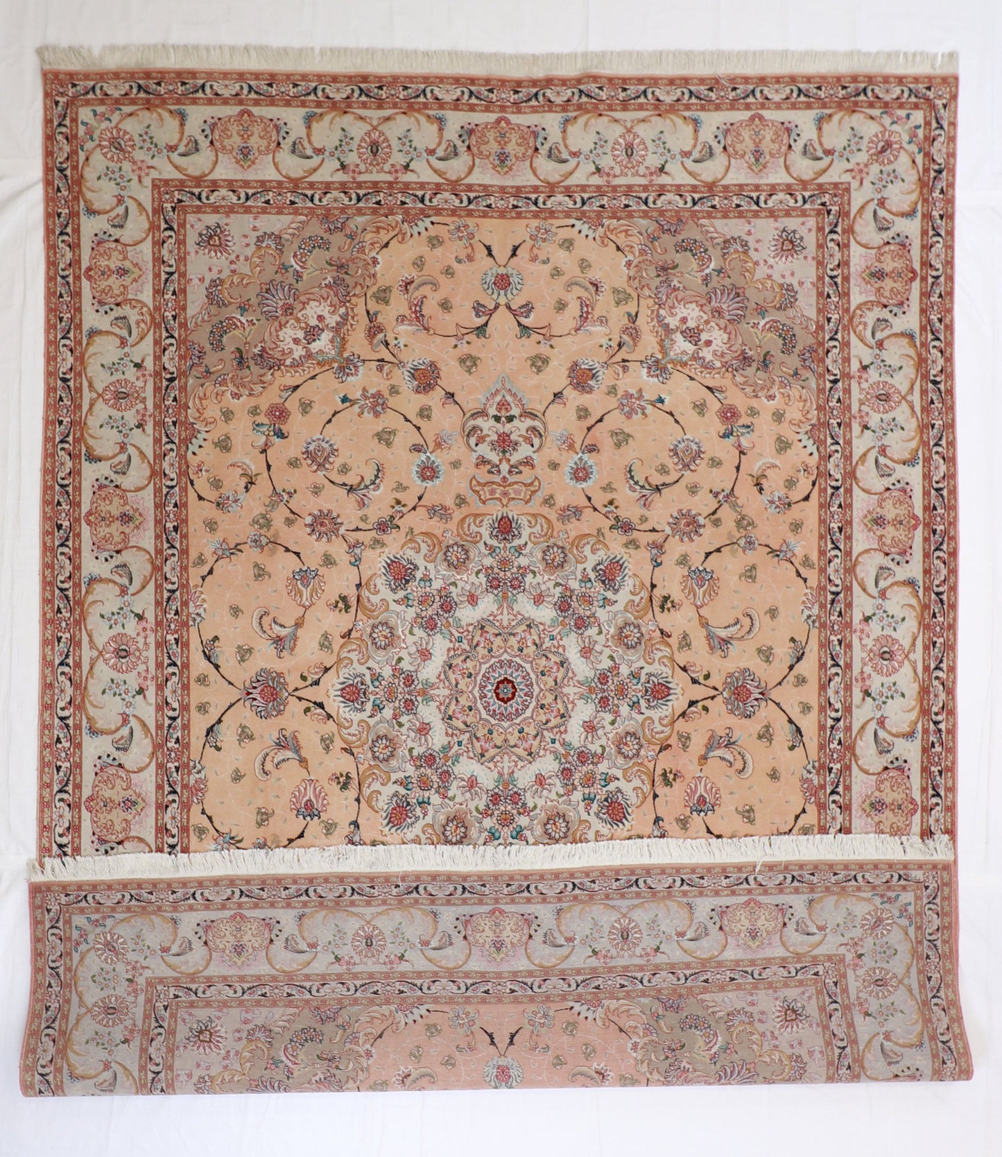9x12 - Tabriz Silk/Wool Floral Rectangle - Hand Knotted Rug