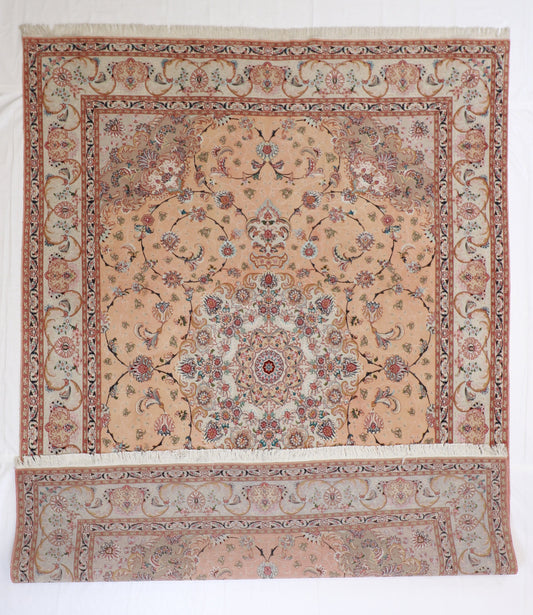 9x12 - Tabriz Silk/Wool Floral Rectangle - Hand Knotted Rug