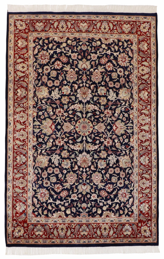 4x6 - Qum Fine Floral Rectangle - Hand Knotted Rug