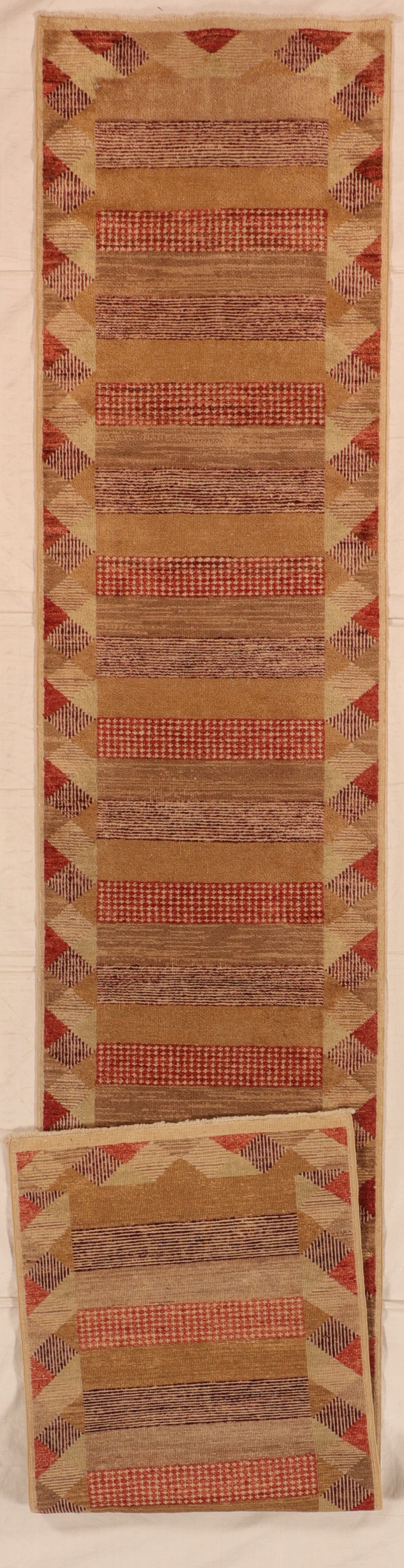W 2.6 L 13.6 Modern Runner 100% Wool Hand-Woven All Over Design - 55538
