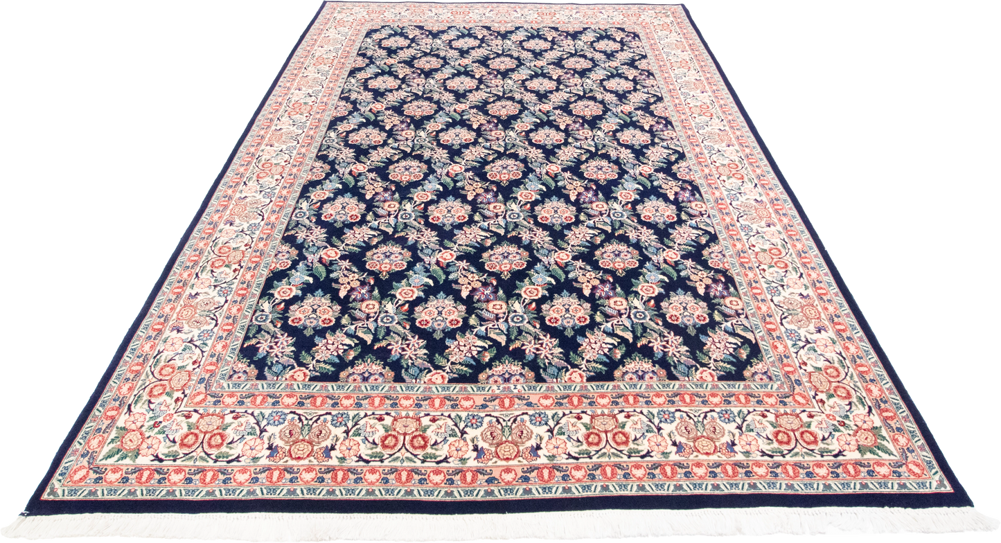 W 6 L 9.3 Golfrangie Silk And Wool Blend Hand-Woven Floral Design - 56950