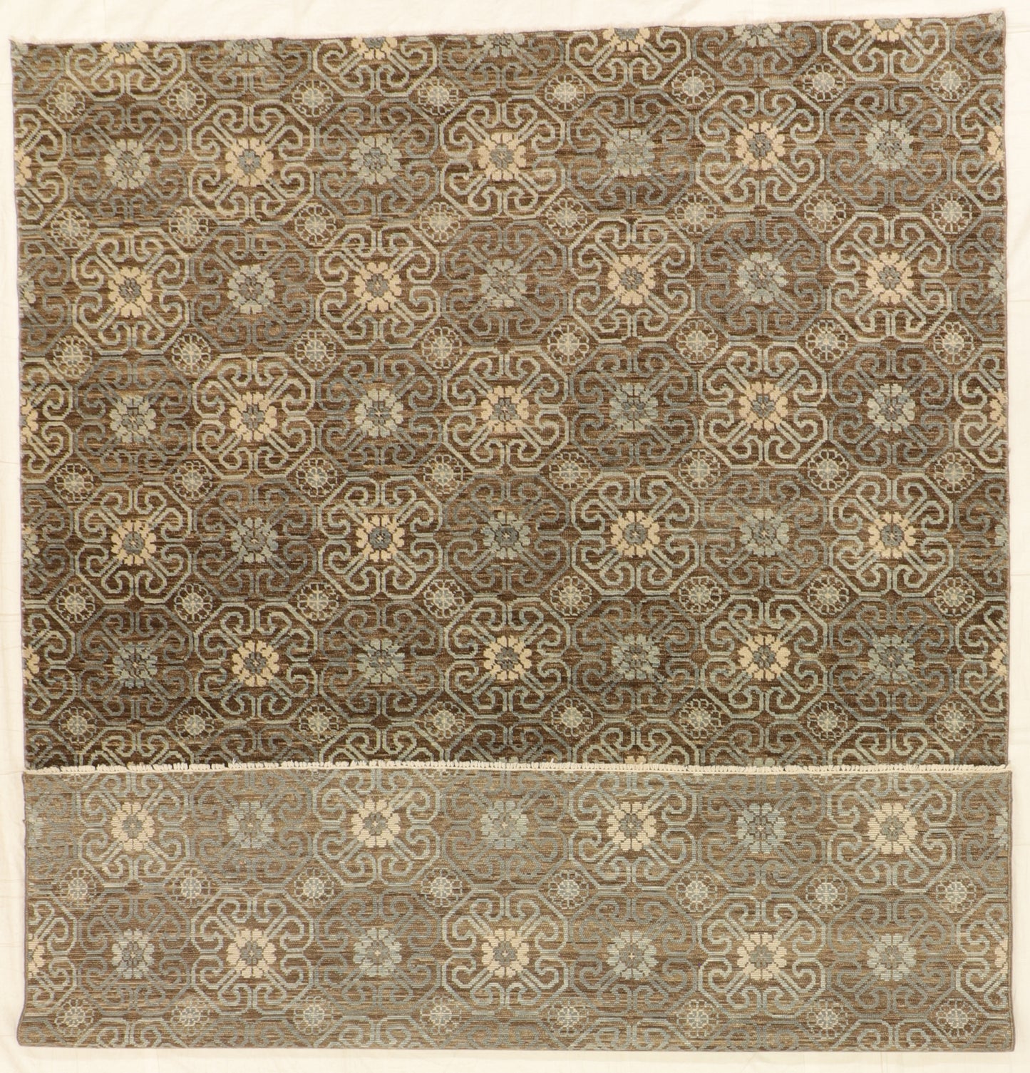 W 9 L 12 Modern 100% Wool Hand-Woven All Over Design - 60106