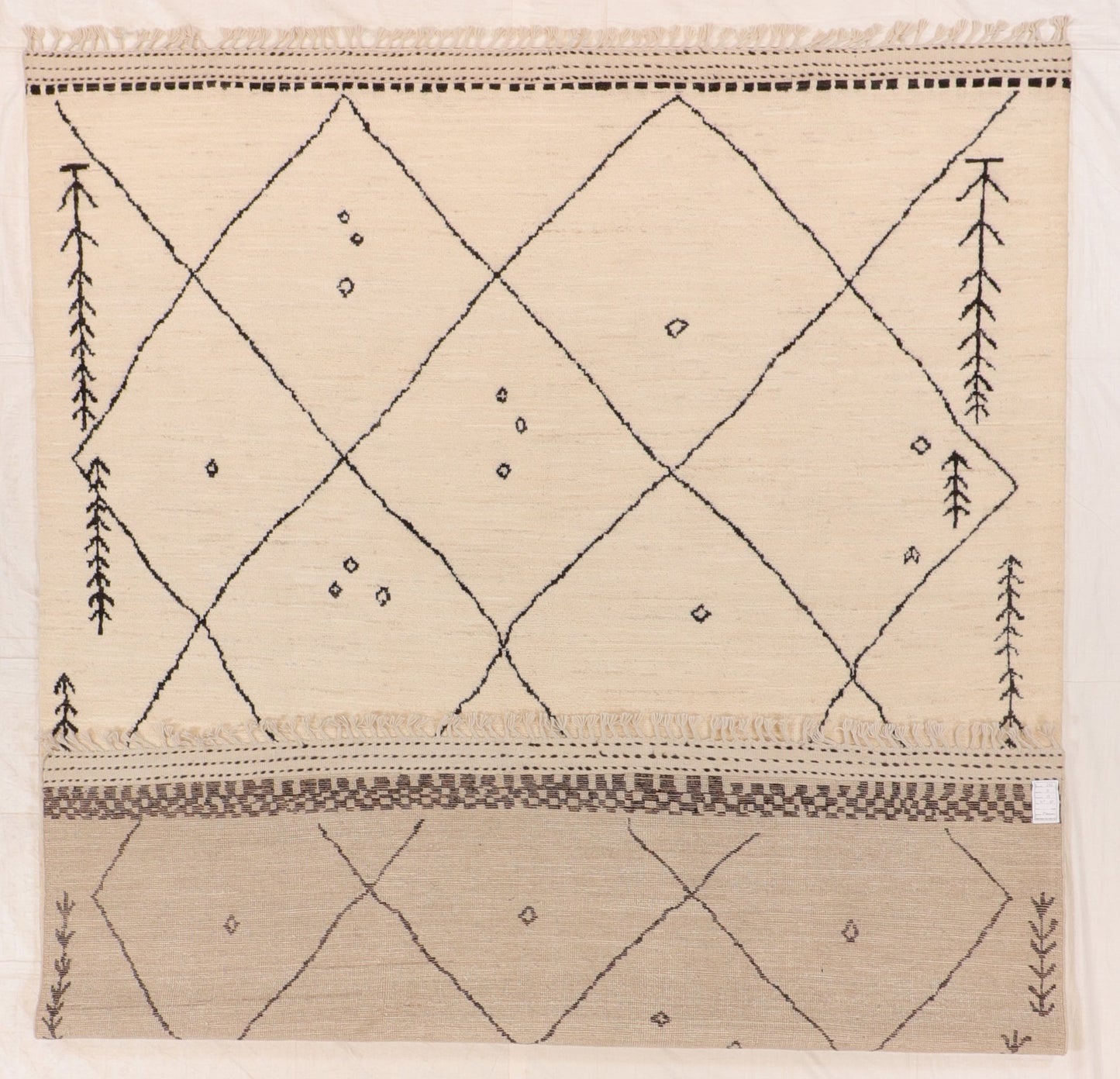 8 x 10 - Moroccan Fine All Over Rectangle - Hand Knotted Rug